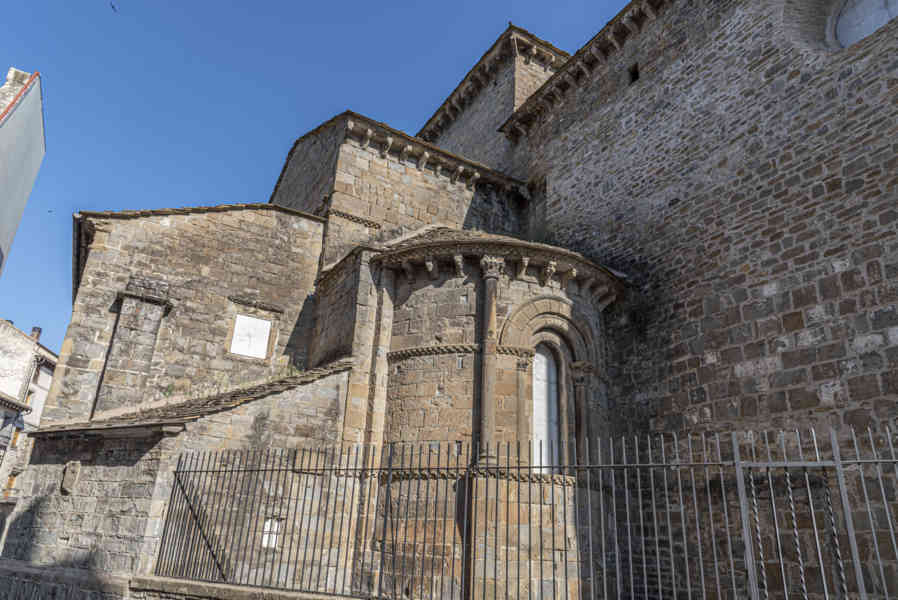 Huesca - Jaca 16 - catedral de San Pedro de Jaca.jpg